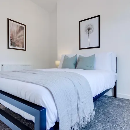 Ultra Luxe 2 Bedroom Near Beach, Centre & Peasholm Park 公寓 斯卡伯勒